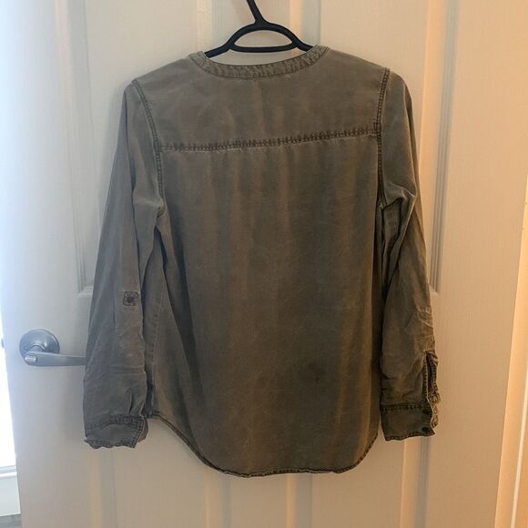 Gray Lace Up Express Blouse - Picture 7 of 7